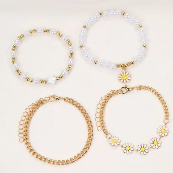Daisy Flower Charm 4pc Bracelet Set New in package - Picture 4 of 7